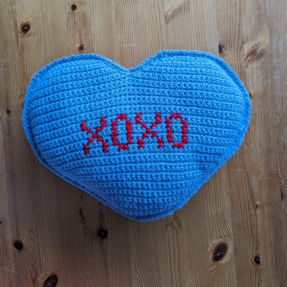 Handmade Sweetheart Pillow - XOXO - Crochet - Small - New Handmade Condition